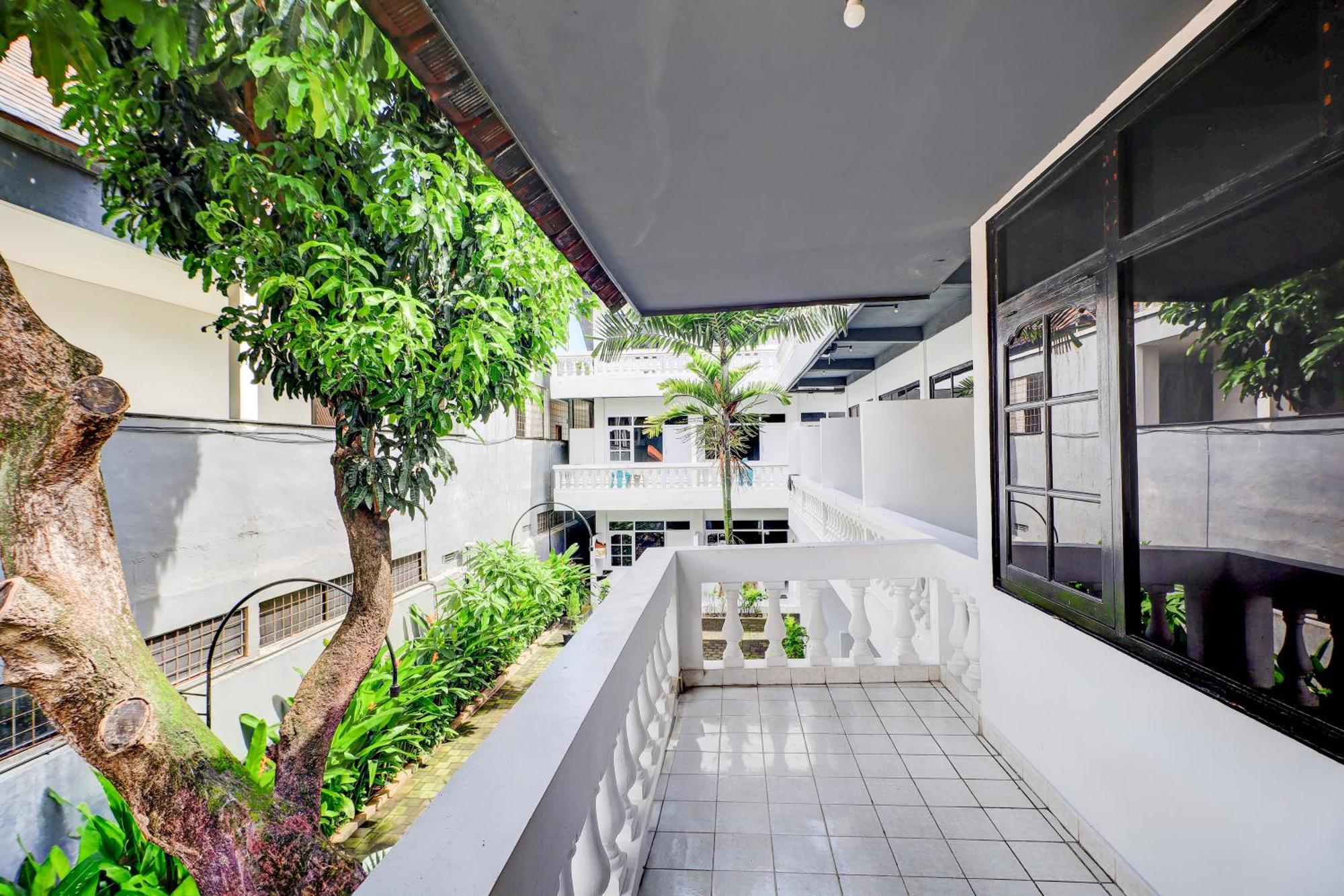 Collection O Legian Near Legian Beach Ngoại thất bức ảnh